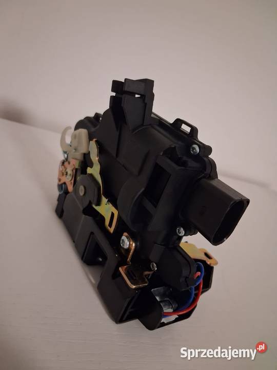 Zamek centralny Nowy do Golfa IV drzwi prawy Centralne zamki