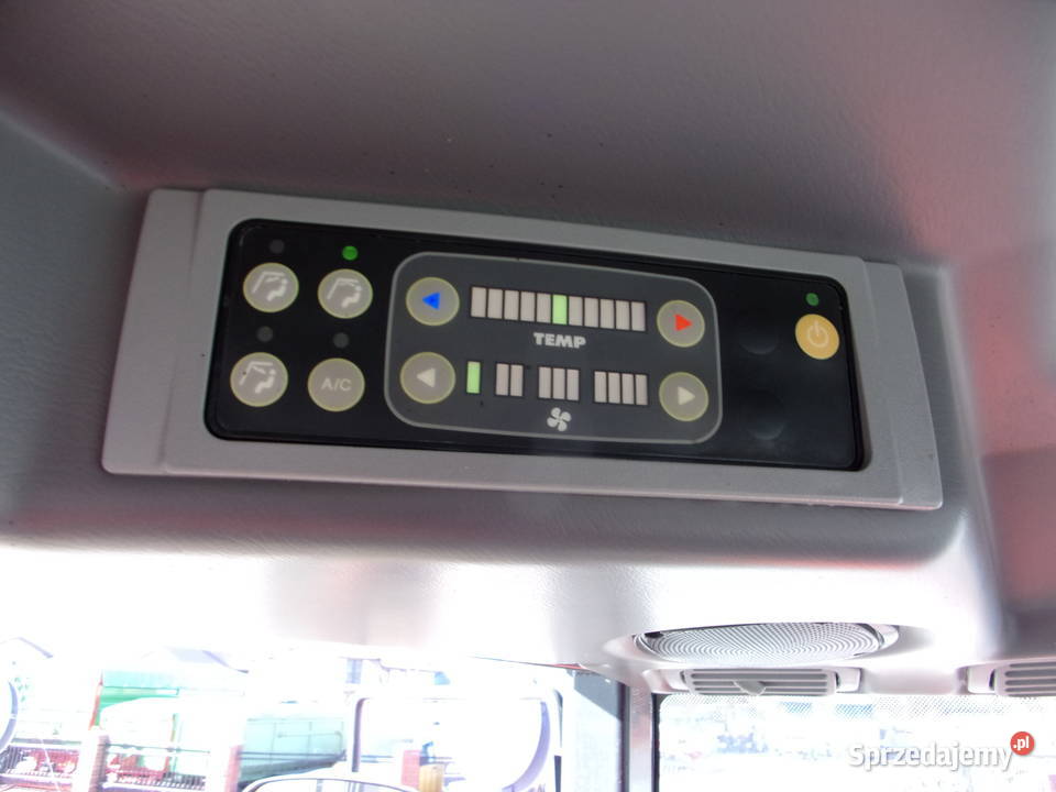 Ciągnik KIOTI 904 z ładowacze TUR w RadMasz