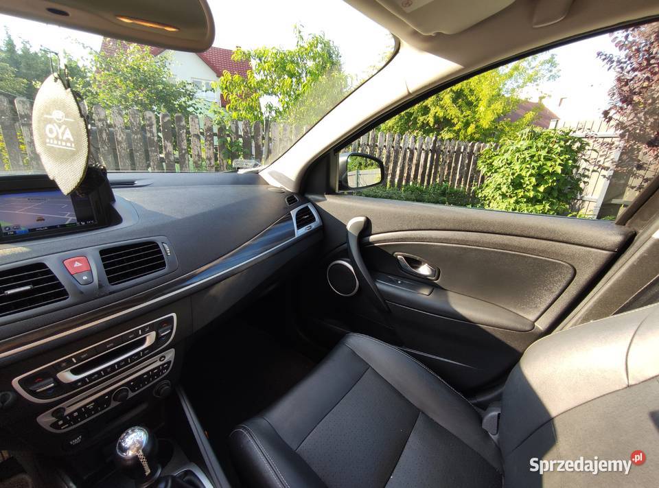 Reanult Megane III GrandTour 14 Tce PRIVILEGE reflektory ksenonowe sprzedam
