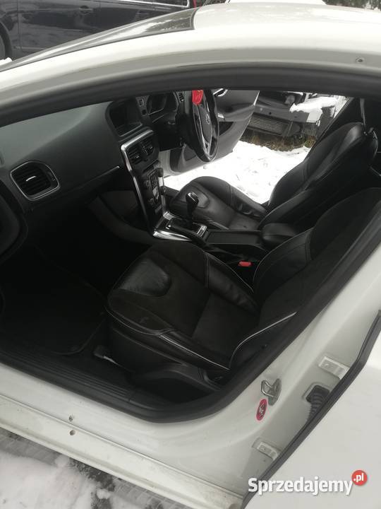 Volvo V40 14r R design D2 115 61446 całe na Zduńska Wola