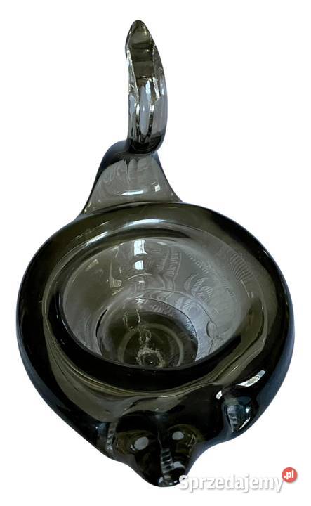 Szklany łabędź z PRLu Warszawa