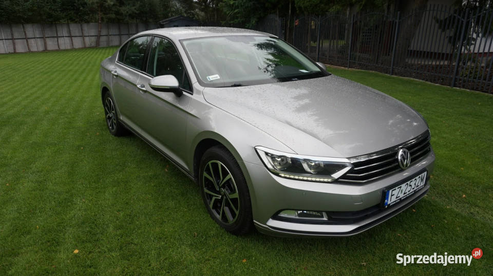 Volkswagen Passat super stan Gwarancja B8 lakier metallic