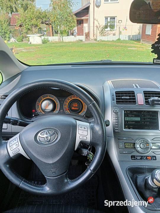 Toyota Auris 20 D4D 2008r światła przeciwmgielne Tuczępy