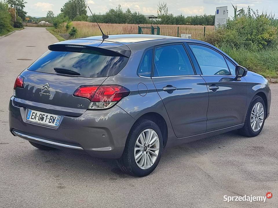 CITROEN C4 12 BENZYNA BOGATE WYPOSAŻENIE 118000 C4 Kielce