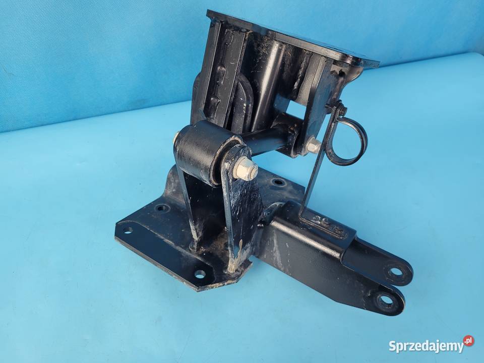 DEUTZFAHR 6130 TTV WSPORNIK ZAWIESZENIA KABINY Kolno