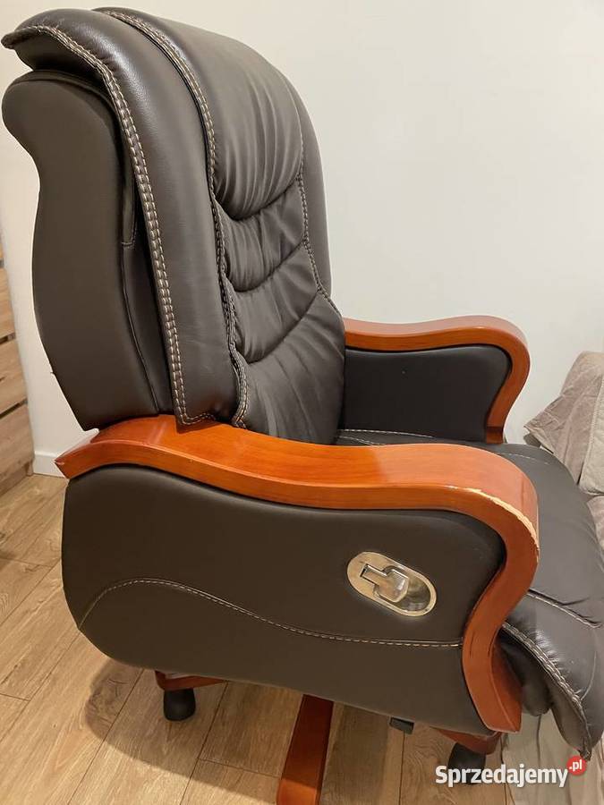 Fotel skórzany rozkładany Lublin