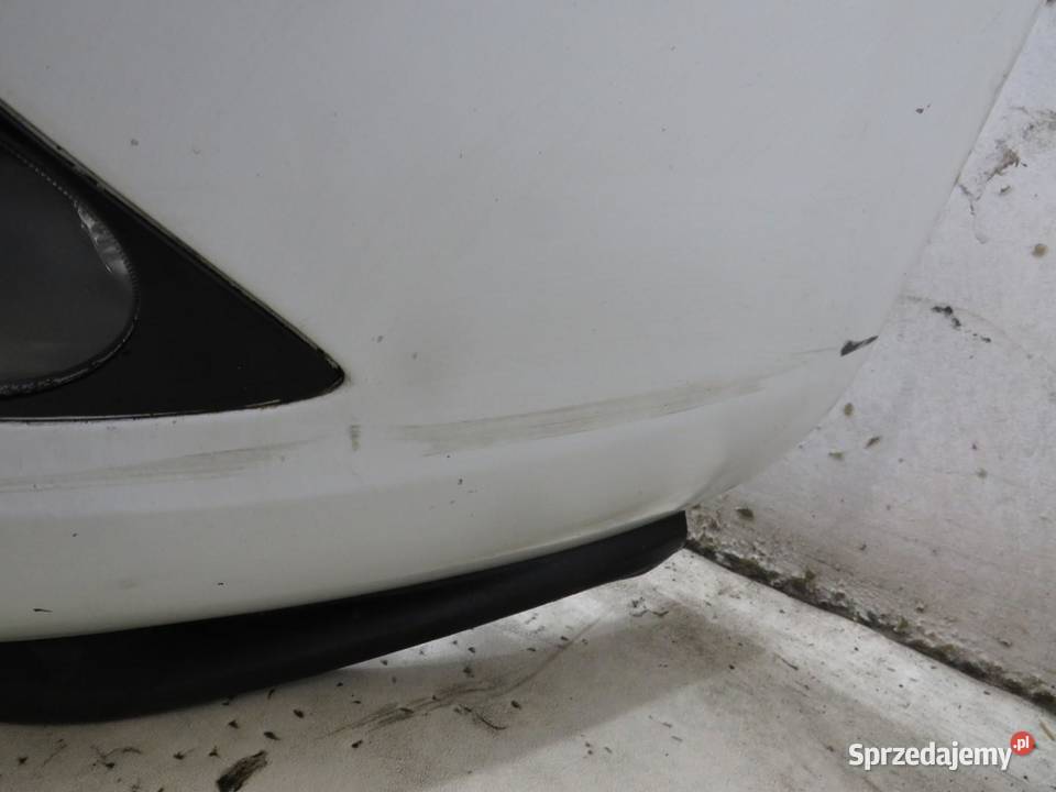 ZDERZAK PRZÓD KOMPLET PDC Z40R ZAFIRA C 002964 osobowe Zderzaki