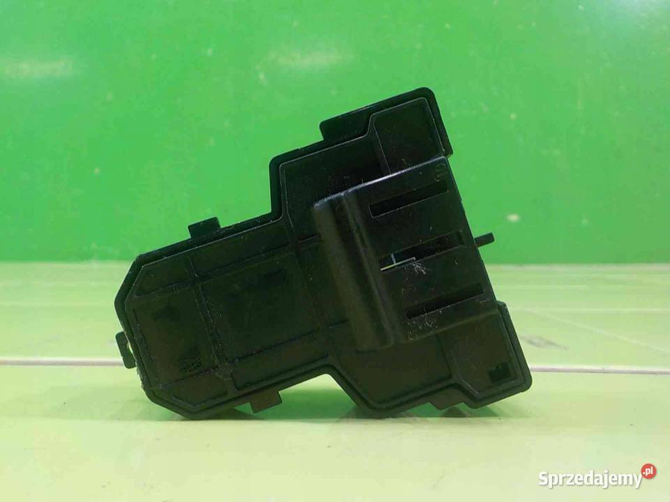 INSIGNIA A LIFT 16r HB 5D przelacznik radia Suków sprzedam