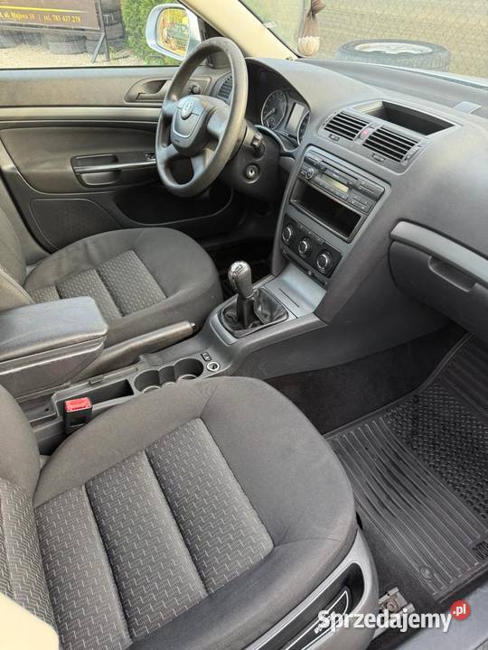Skoda Octavia II 2011r Polift 16tdi 105 Śrem