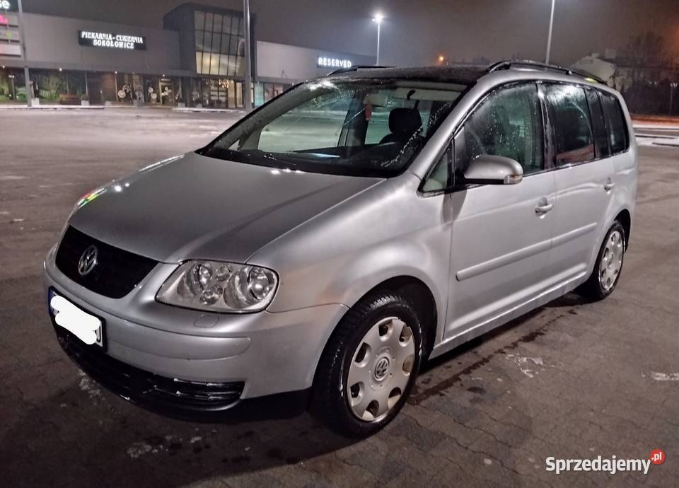 Volkswagen Touran 20 TDI hak 7 osób 140KM Touran dolnośląskie Oleśnica
