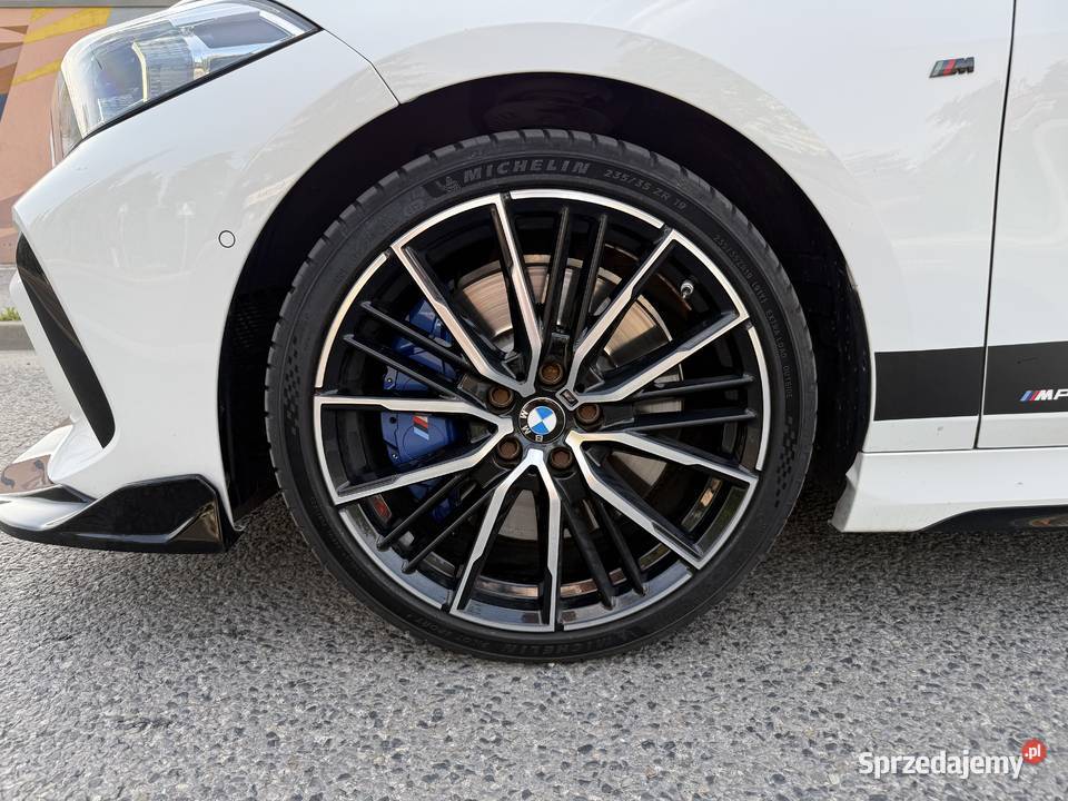Bmw m135i f40 xdrive 2021 1rej 1właściciel salon Rok produkcji 2020 Poznań