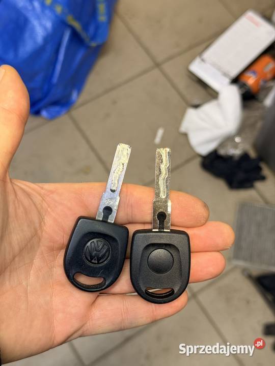 Mobilne Dorabianie Kluczy samochodowych Warszawa