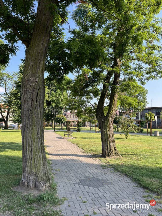 Kompleks handlowomieszkalny z częścią mazowieckie