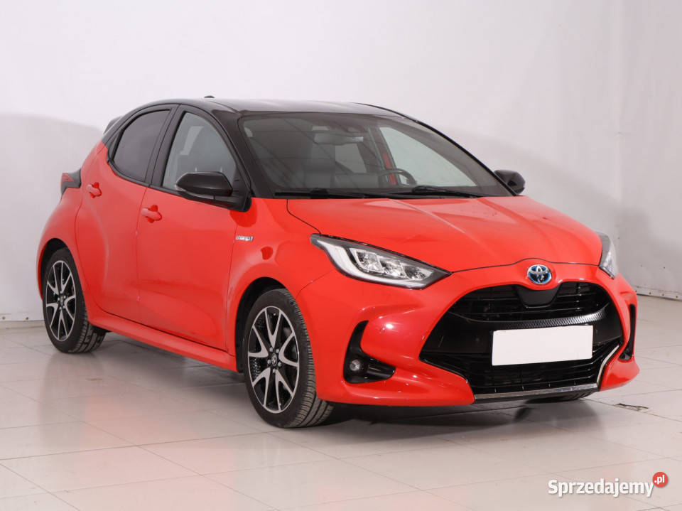 Toyota Yaris 15 Hybrid Hatchback