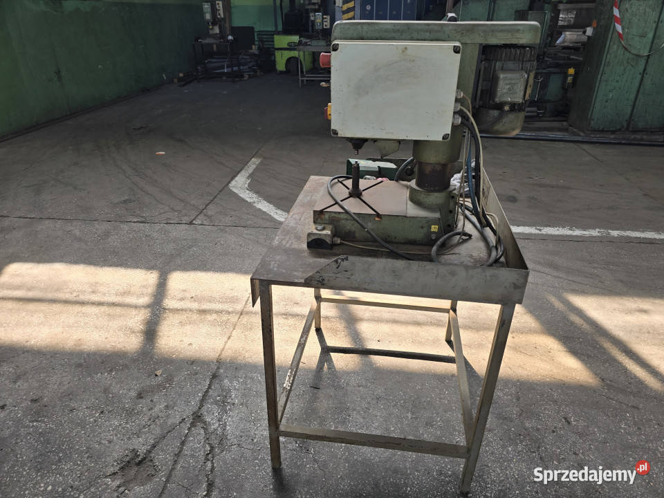 Pneumatyczna nitownica radialna BRCKER PN 200 9 Pozostałe wielkopolskie Biskupice