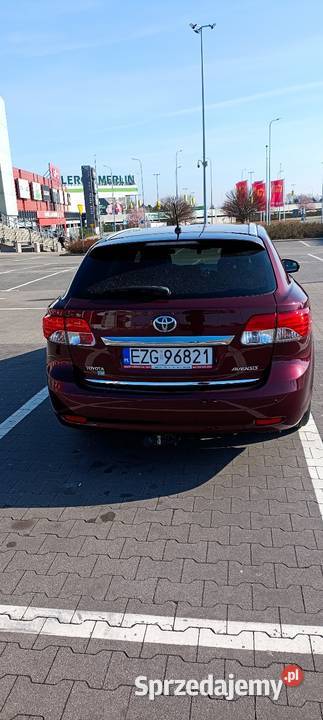 Toyota Avensis t27 kombi diesel Polski salon kurtyny powietrzne Pabianice