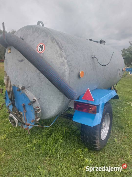 Beczkowóz POMOT 4000l sprzedam