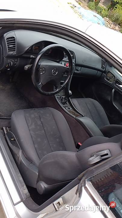 Sprzedam Mercedesa CLK w208 z przeznaczeniem na 186000km CLK Tubądzin