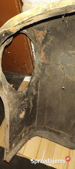 Błotnik prawy Syrena 105 Boston R20 Zabrze