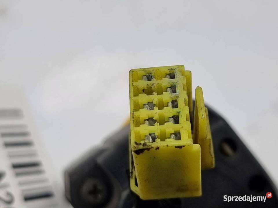 PRZEŁĄCZNIK SUZUKI GSR 600 LEWY Pozostałe Lipno