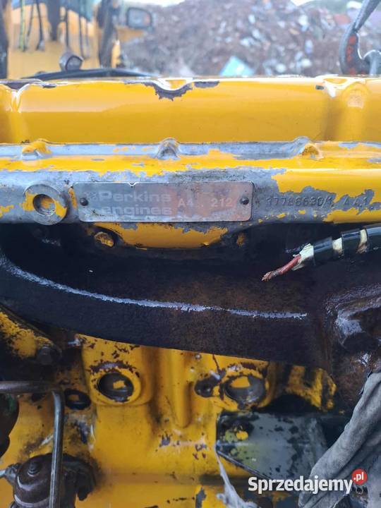 Sprzedam silnik perkinks 4 cylindrowy Narol