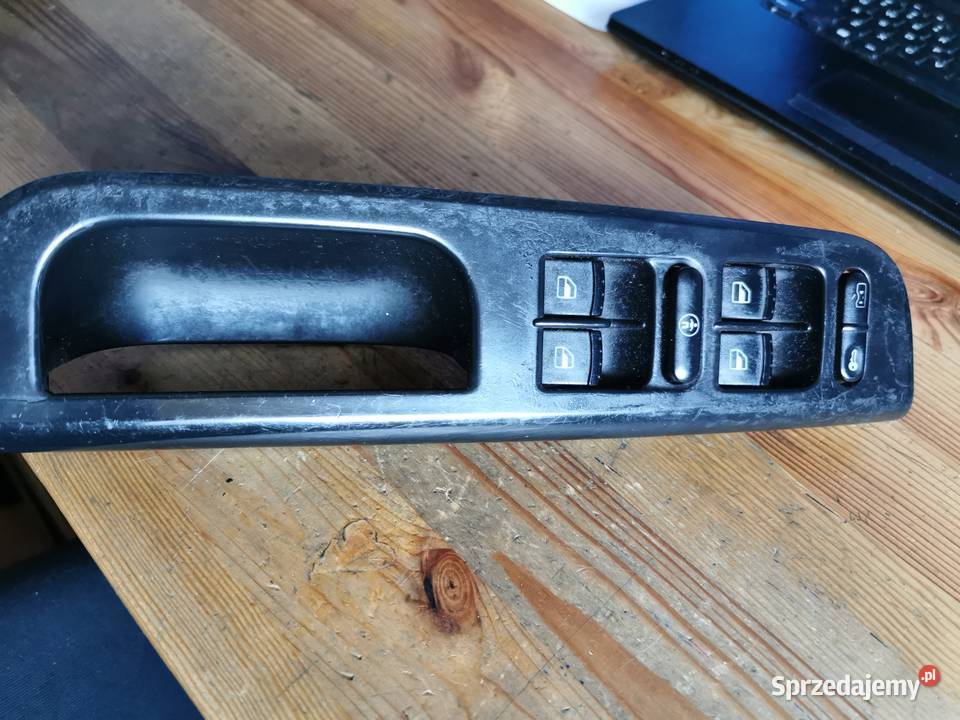Rączka lewa panel szyb VW Passat B5FL 1J4959857B Margonin