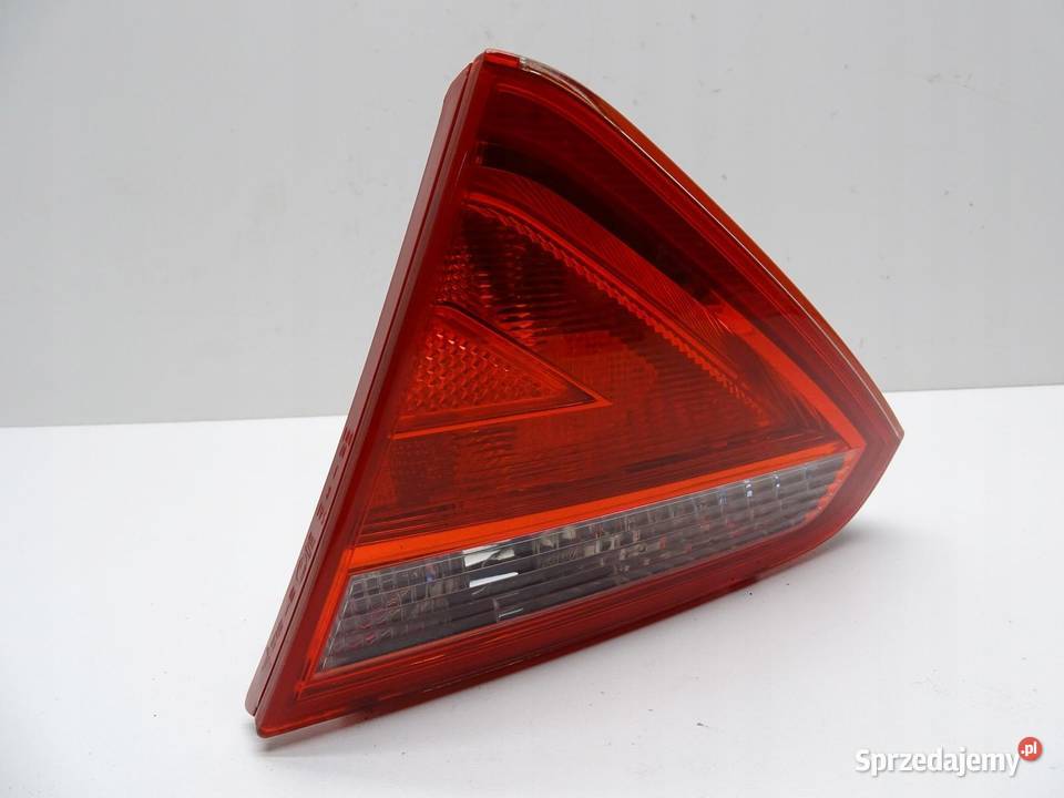 LAMPA PRAWA PRAWY TYŁ TYLNA W KLAPE AUDI A5 8T sprzedam