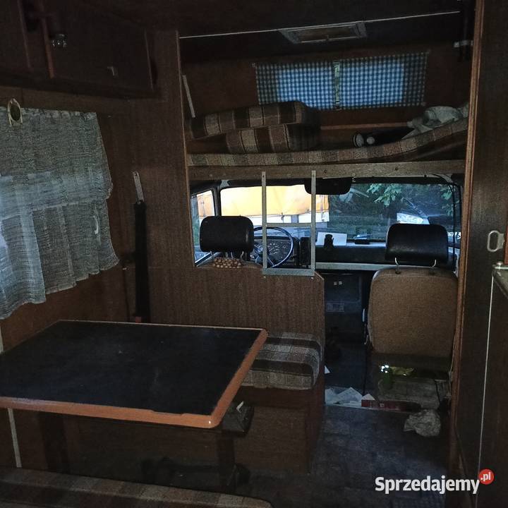 Bedford kamper 1977 z gazem 2300cm3 Kolonia Poczesna sprzedam