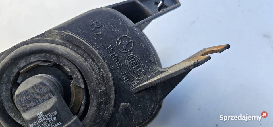 Halogen prawy przód mercedes w203 15100000 Zbąszyń