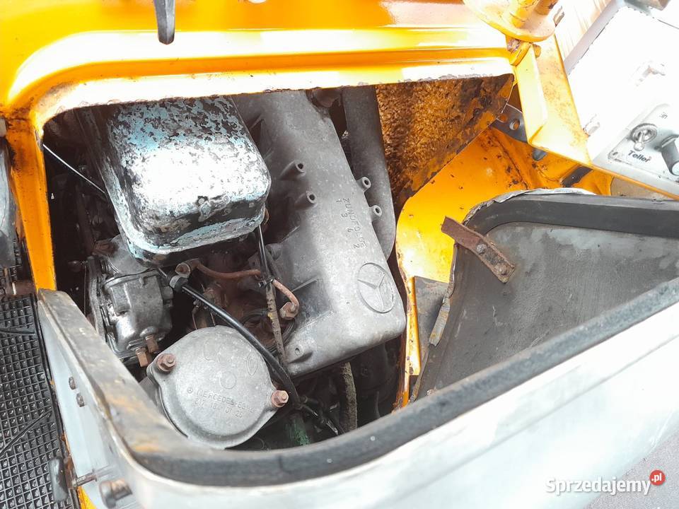 Mercedes Benz Daimler Unimog 421 Polanów