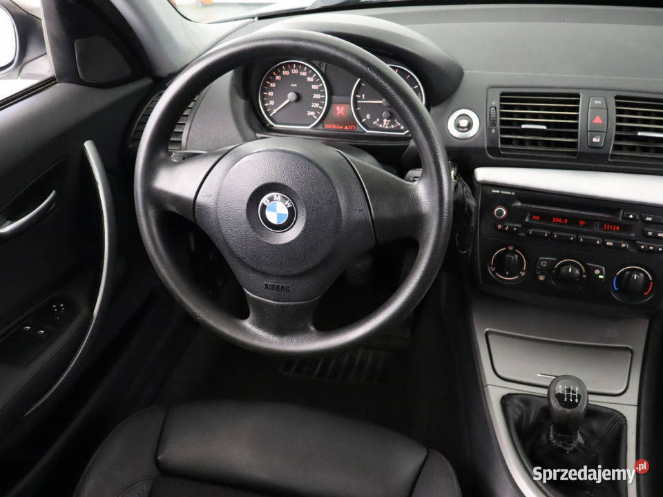 BMW 1 118d centralny zamek Bielany Wrocławskie