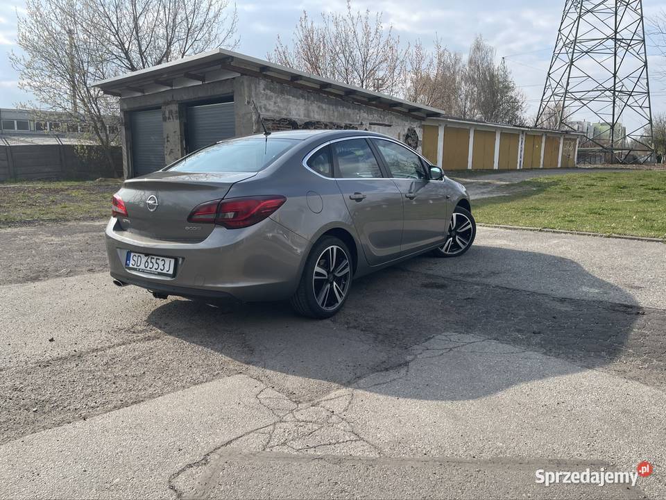 OPEL ASTRA J IV LPG 360 kamery grzanie STAN klimatyzacja Dąbrowa Górnicza