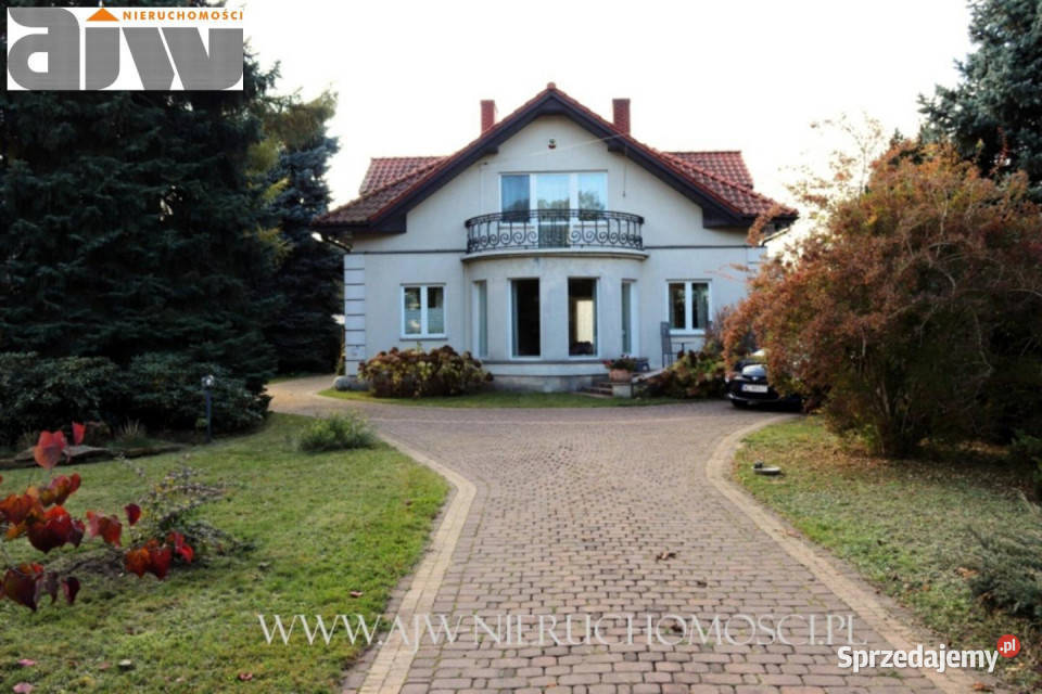 Dom wolnostojący 180m2 Warszawa Białołęka piwnica