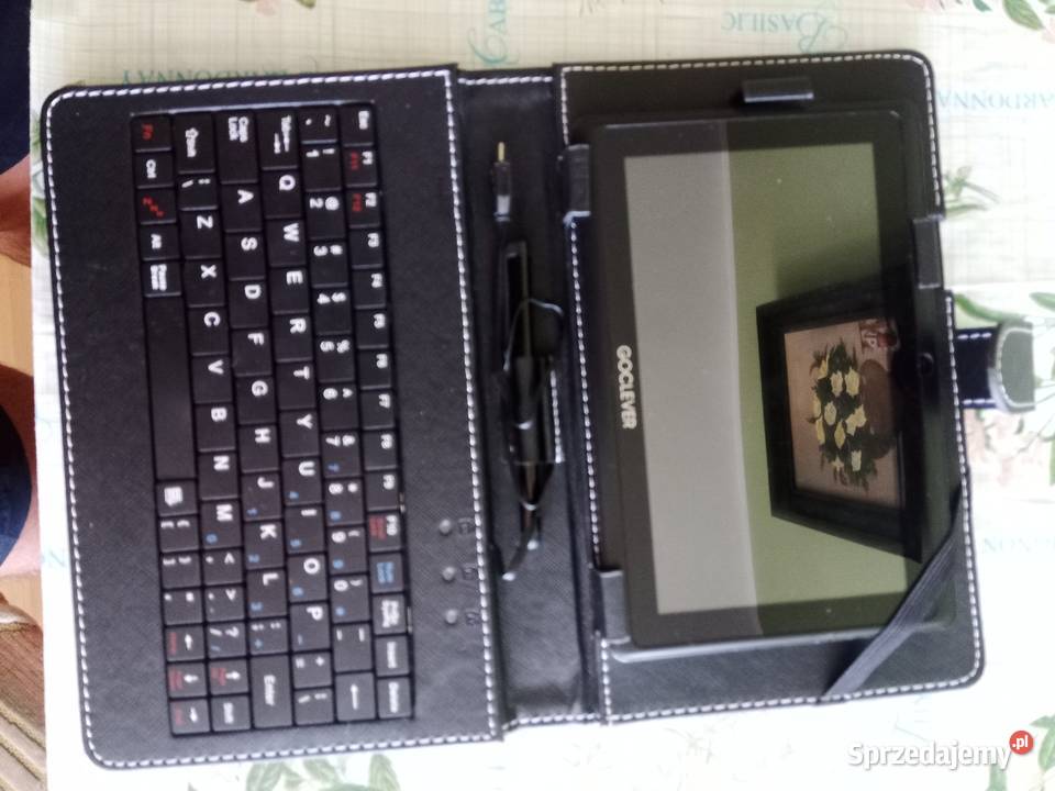Sprzedam tablet Goclever i72 z klawiaturą kujawsko-pomorskie Lipno