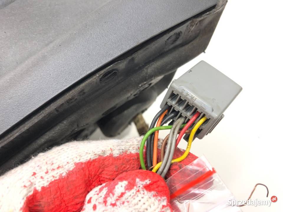 LUSTERKO LEWY FORD FOCUS C Minivan 0307 podkarpackie