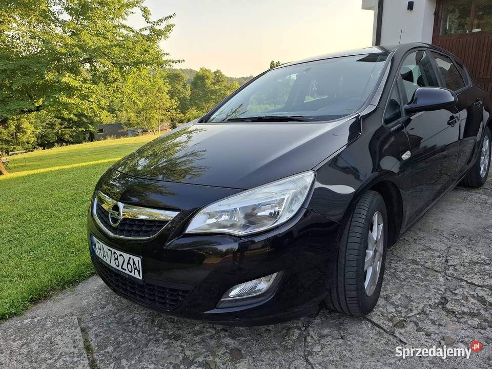 Astra j 14 lpg 176000przebieg Dobczyce