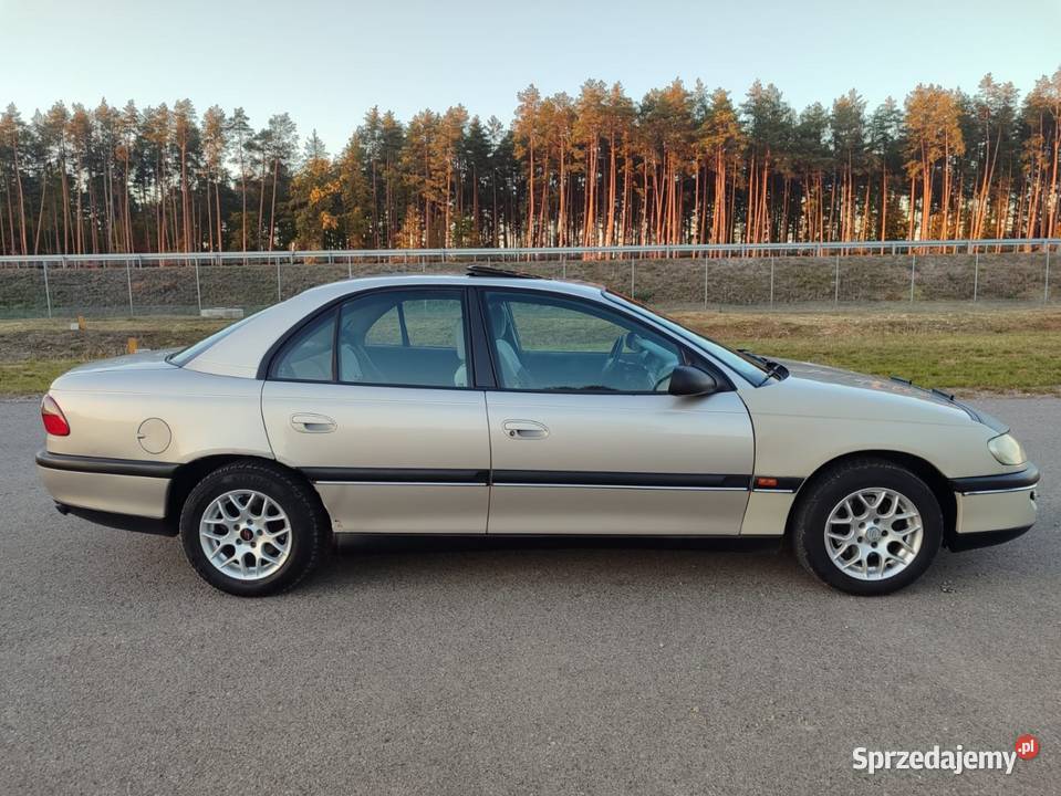 Opel Omega B 20 8v Nisko