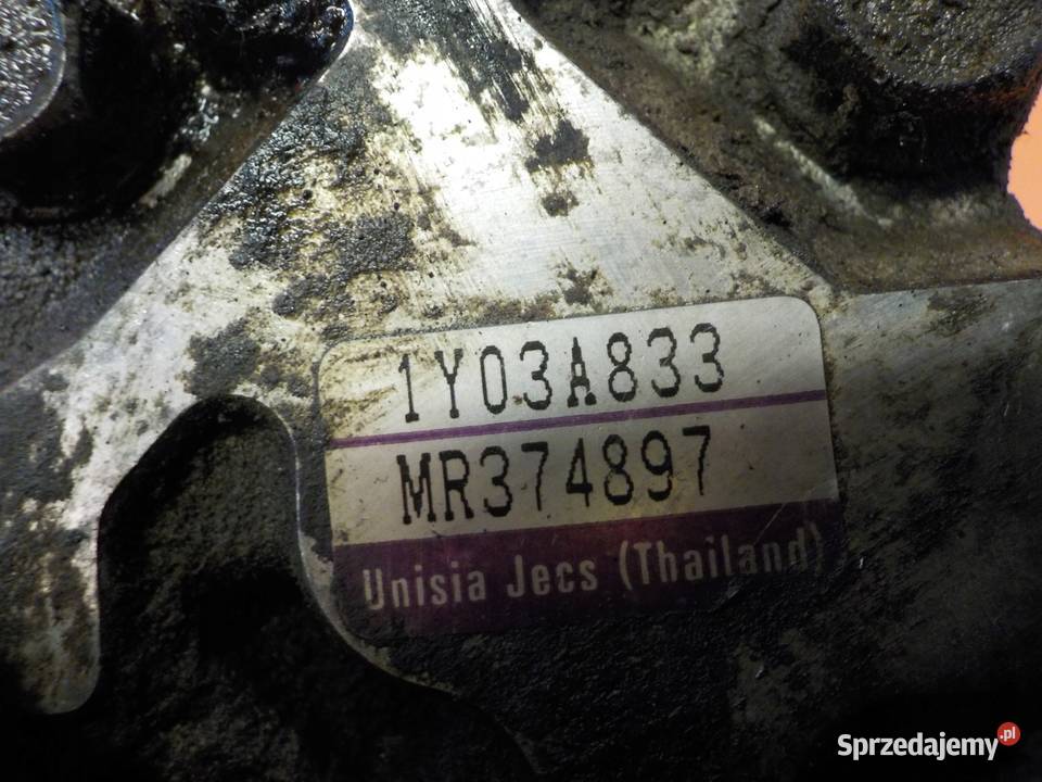 PAJERO II 25 TD 01r pompa wspomagania MR374897 Suków