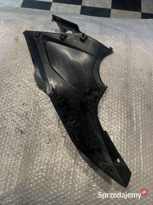 Honda CBR 500 R owiewka boczek Bok Wypełnienie wielkopolskie Poznań sprzedam