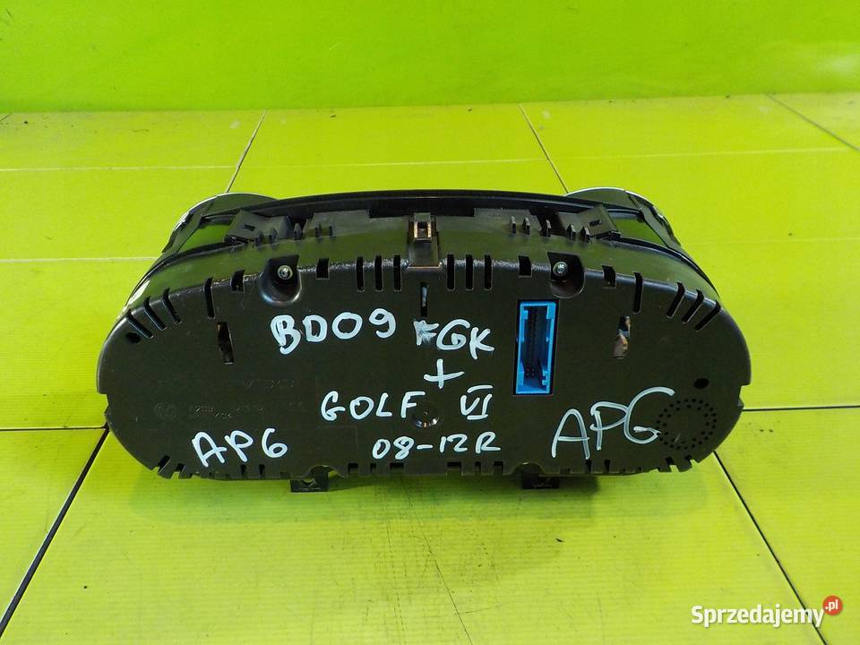 GOLF VI GTI 20 TFSI 09r licznik zegary Suków