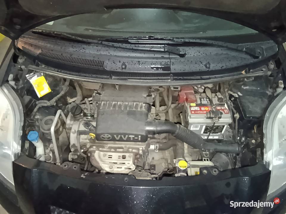 Sprzedam Toyota Yaris 13 2007 Piasek