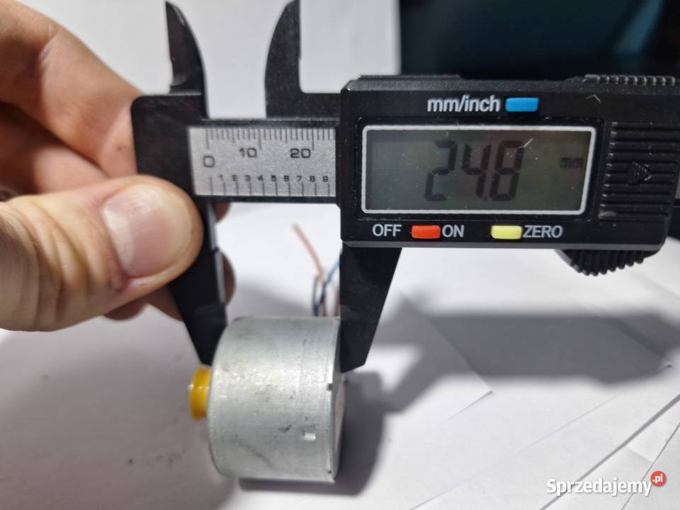 Silnik silniczek do magnetofonu mabuch1