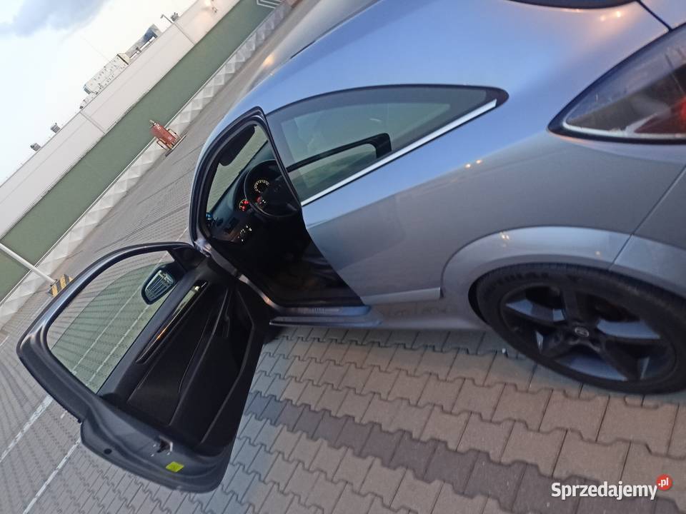 Opel Astra H GTC 19CDTi 150200 fmic turboworks nieuszkodzony Bukowie Górne