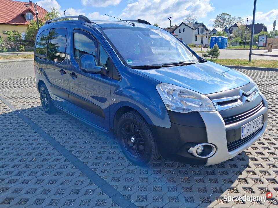 Citroen Berlingo XTR 16 16V Rok produkcji 2009 Starachowice