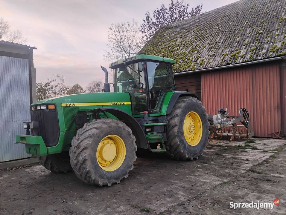 John Deere 8100 Plesewo