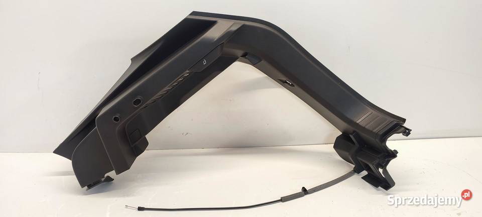 SKODA KAROQ BOCZEK BAGAŻNIKA PRAWY 57A867762K osobowe