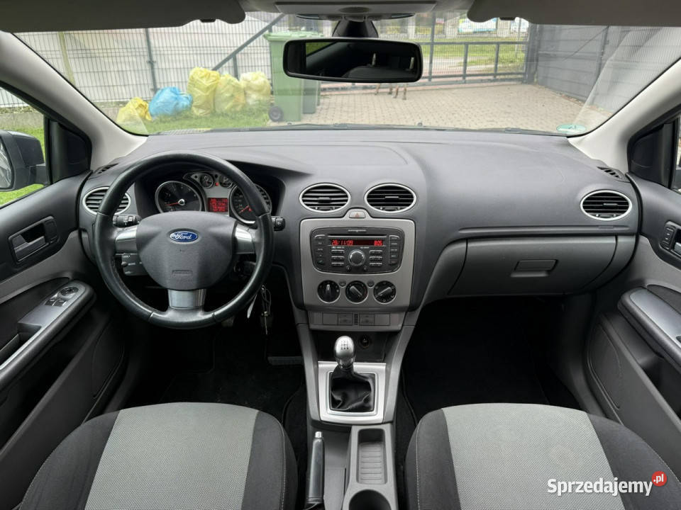 Ford Focus 18 Benzyna Serwisowany Gwarancja ASR (kontrola trakcji) świętokrzyskie Piekoszów