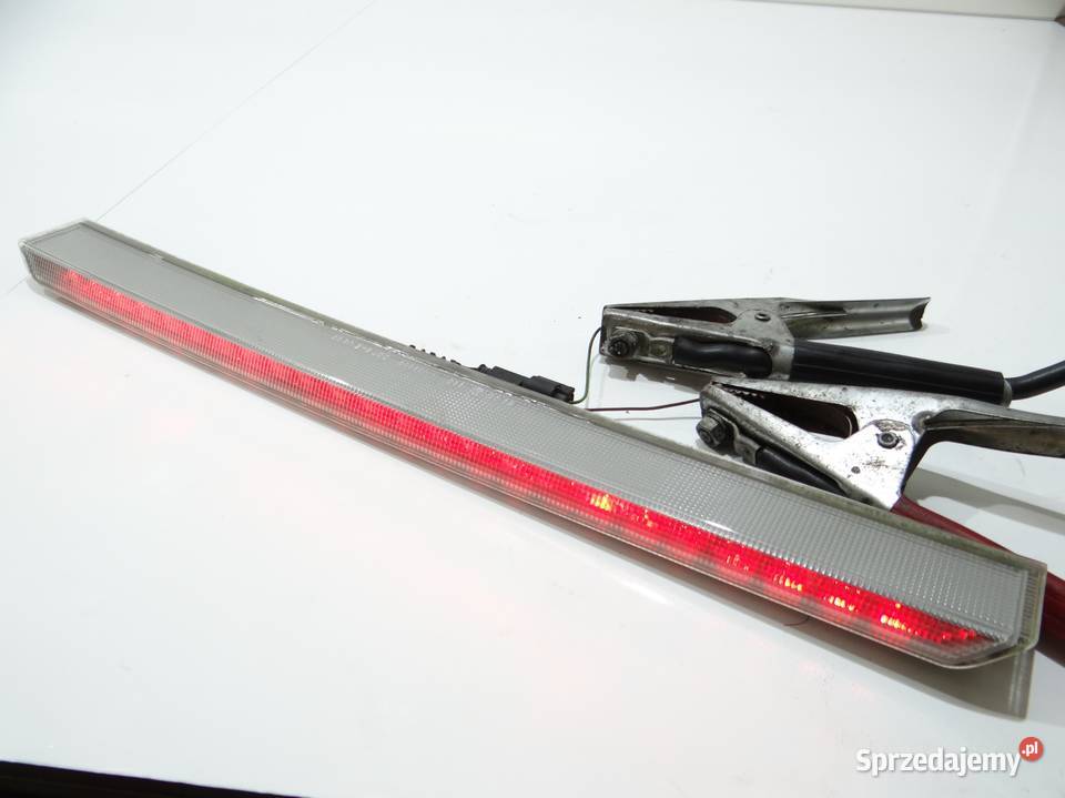 TRZECIE ŚWIATŁO STOP BMW X3 E83 LCI Strzyżewice sprzedam