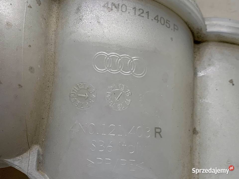 ZBIORNIK WYRÓWNAWCZY PŁYNU CHŁODZĄCEGO AUDI A8