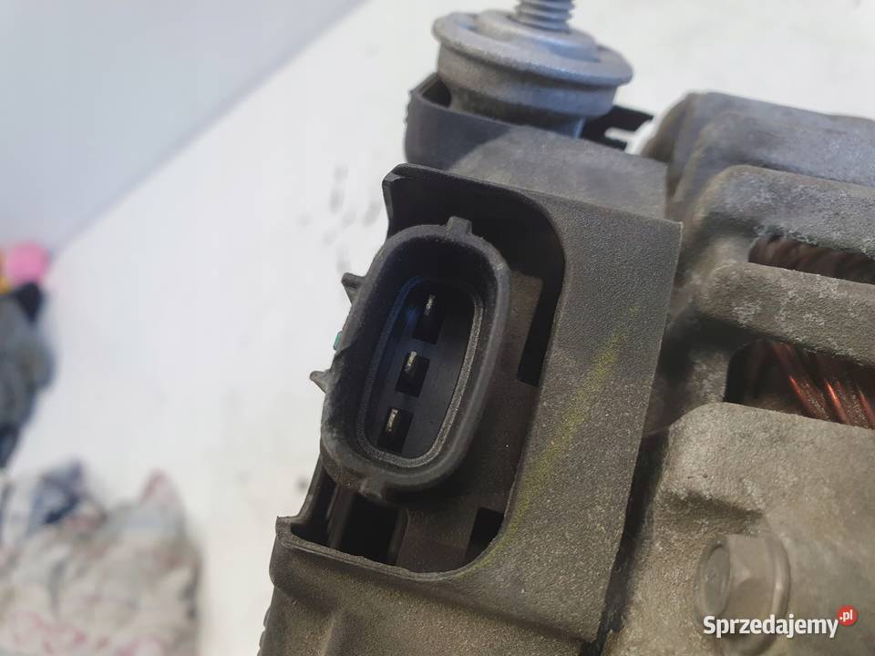 Renault Koleos 25 16V ALTERNATOR 110A 23100JA02A osobowe Janów